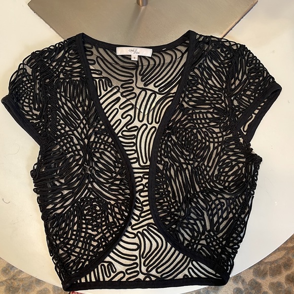 Elegant dress addition/shoulders cover. - Picture 5 of 5